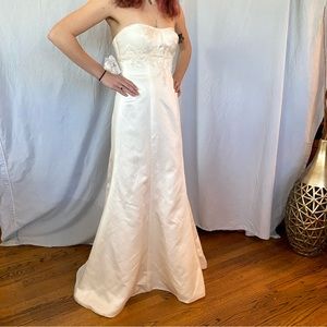 Alfred Angelo Wedding Dress NWT, Strapless Wedding Dress